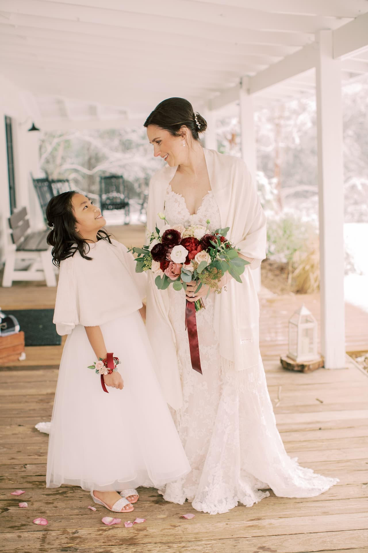 “El lugar en sí es impresionante, es imposible tomar una mala fotografía allí “, indicó la novia en una publicación de Facebook.