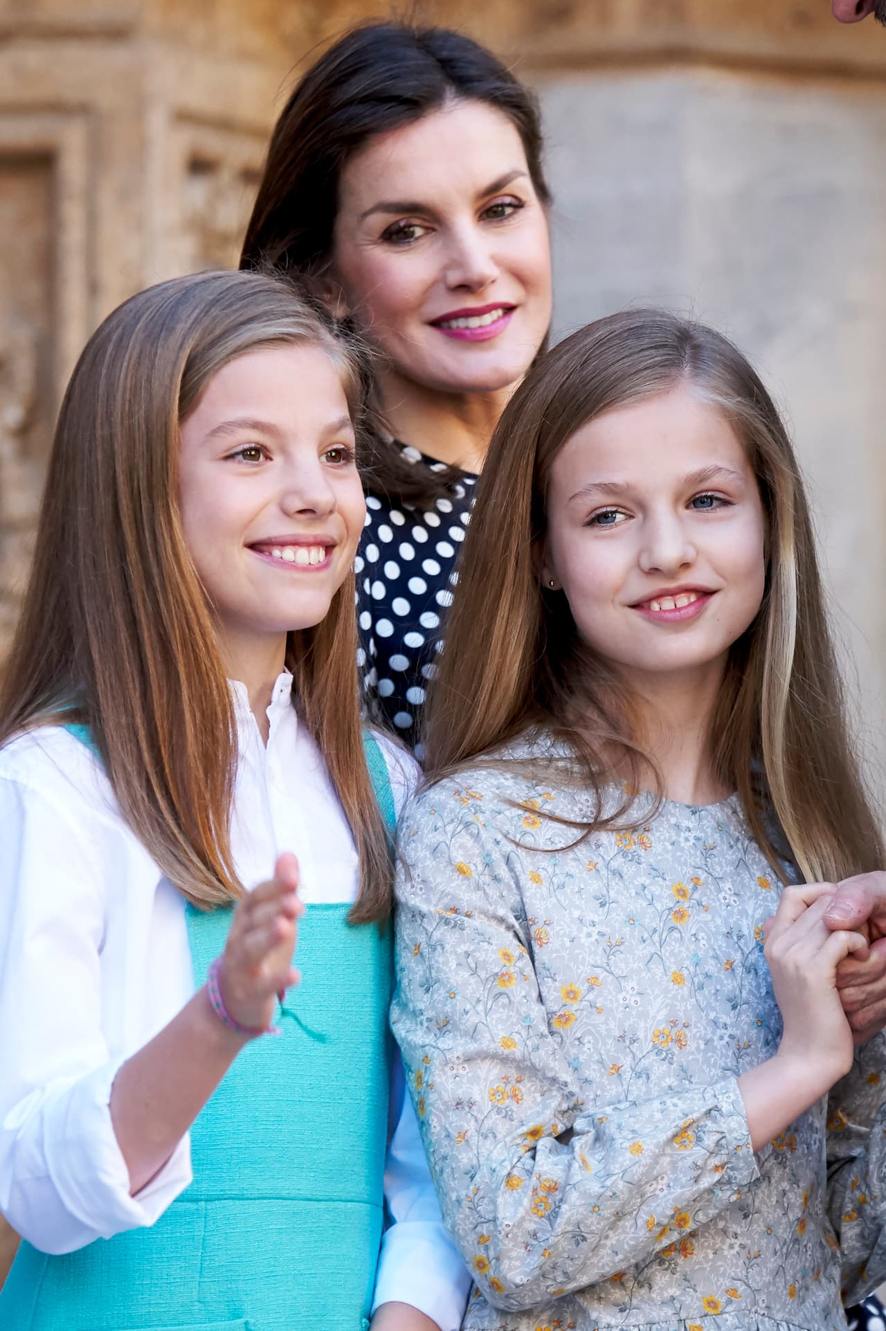 La reina Letizia siempre se ha preocupado por la imagen pública de sus hijas: la Princesa Leonor, de 12 años y la Infanta Sofía, de 10.