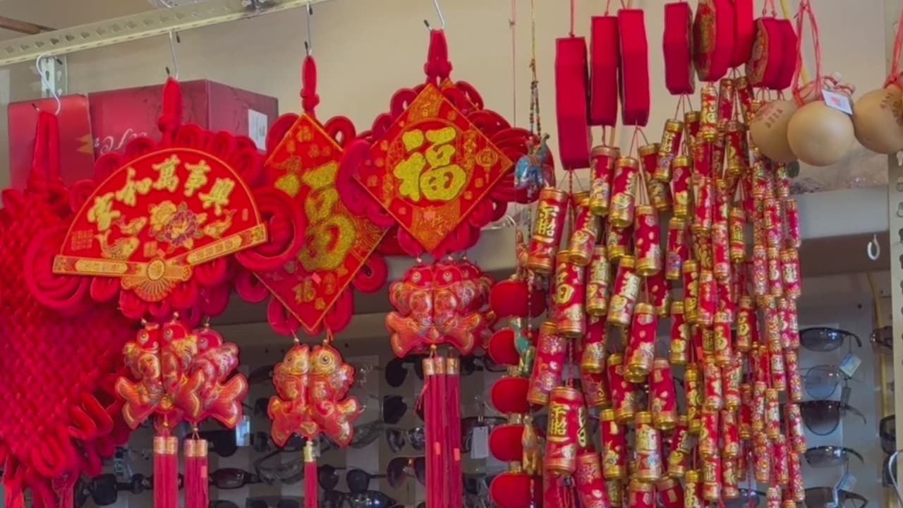 Comerciantes chinos enfrentan dilema por nuevos aranceles que elevan costos y precios de productos