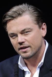 Leonardo DiCaprio alcanzó la fama internacional y se convirtió en ídolo juvenil de millones por su interpretación de Jack Dawson en 'Titanic'.