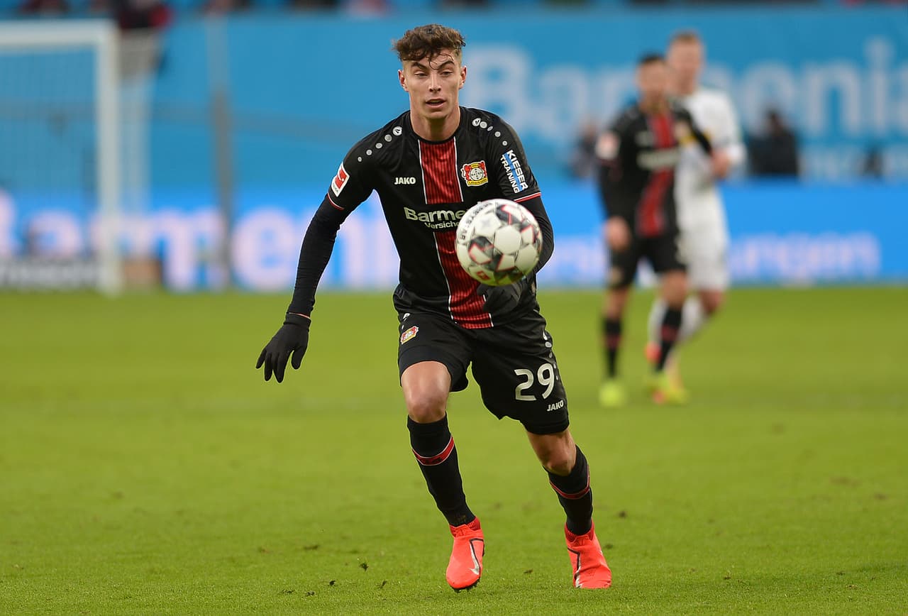 Mediocampista: Kai Havertz (Bayer Leverkusen) - 74.1 millones de dólares cuando tenía 19 años.