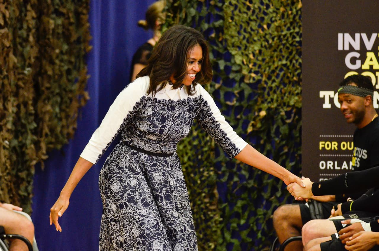 <b>TADASHI SHOJI</b>
<br>Fort Belvoir, 2015