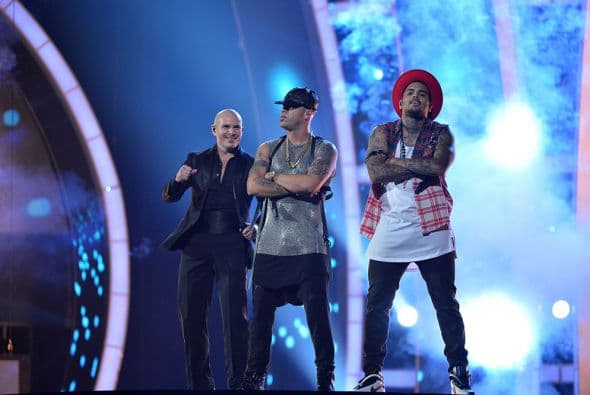 Sobre los escenarios tuvimos un trio explosivo.