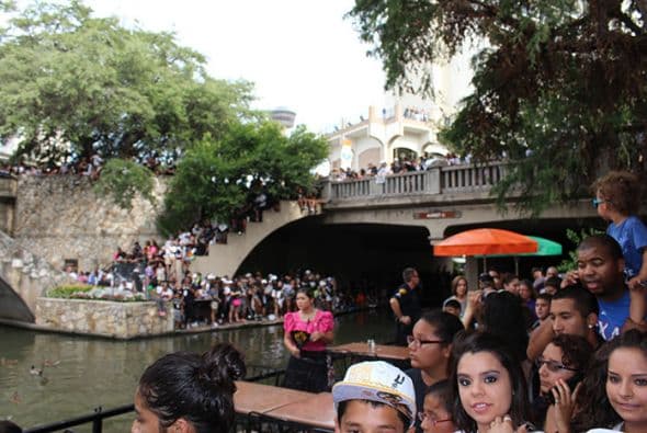 Photos: Spurs Championship Parade 2014