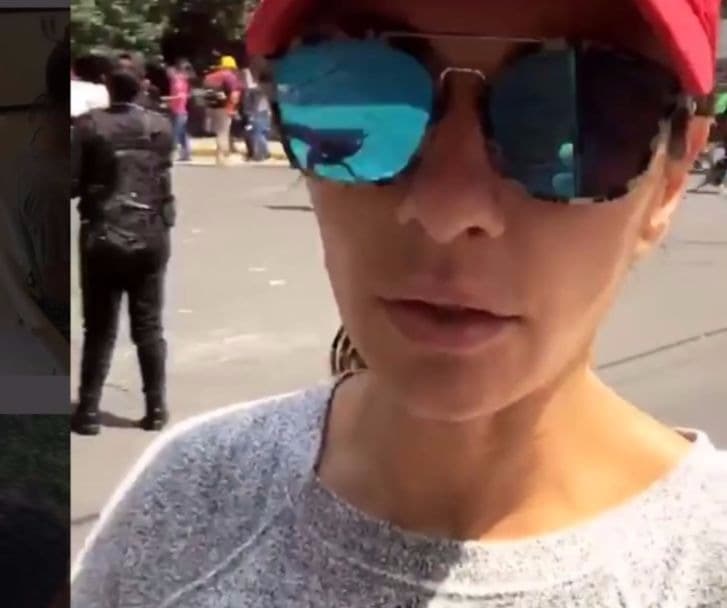 <b><a href="http://www.univision.com/temas/cecilia-galliano">Cecilia Galliano</a></b> a pesar de no ser mexicana salió a las calles para llevar agua y comida preparada a quienes se habían quedado sin hogar, dejando expuesto su buen corazón y su hermandad con el pueblo mexicano.