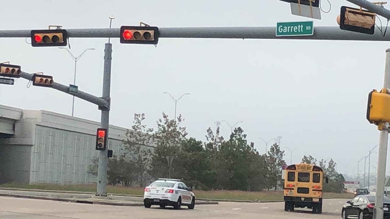 El hecho se registró en la cuadra 12990 de Garrett Road cerca de la autopista de peaje Beltway 8.
