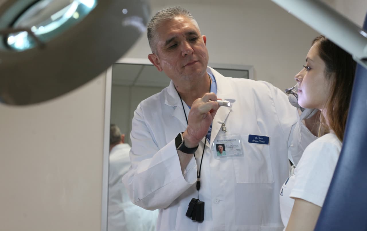 10 consejos para elegir un cirujano plástico confiable