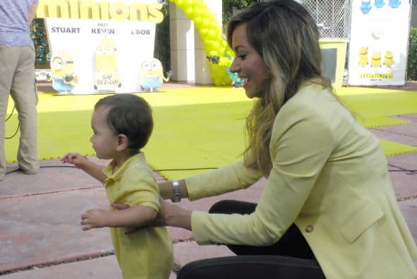 Nos encanta verlo crecer y junto con Satcha ser testigos de sus primeros pasos.