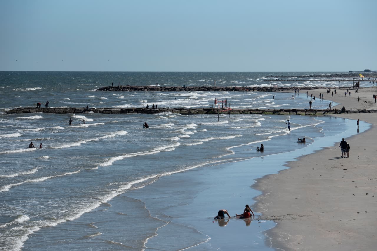 <b>En sexto lugar se encuentra la playa Texas City Dike</b>, que está ubicada en el Condado de Galveston, en Texas.
<br>
<br>- Días de análisis potencialmente peligrosos en 2022: 13.
<br>
<br>- Total de días de control en 2022: 47.
<br>
<br>
<b>- Porcentaje de días de ensayo potencialmente inseguros en 2022: 28%.</b>
<br>