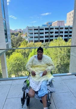 Hernández no encontraba respuestas a su estado físico y tampoco sabía qué había pasado con su bebé, que sabía era una niña, cuando despertó del estado de coma.