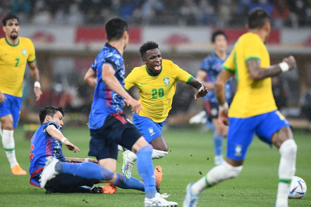 Un tanto de Neymar de penalti dio la victoria a Brasil ante Japón en un partido amistoso celebrado este lunes en Tokio, en el que los sudamericanos se encontraron con un combativos "samuráis azules" capaces de ponerlos en apuros en varias fases del partido.