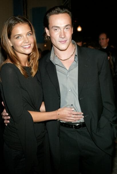 Hasta que Tom Cruise apareció en la vida de Katie y se enamoró de él a primera vista, así que sí se casó, pero con el guapo Tom. Mira aquí los videos más chismosos.