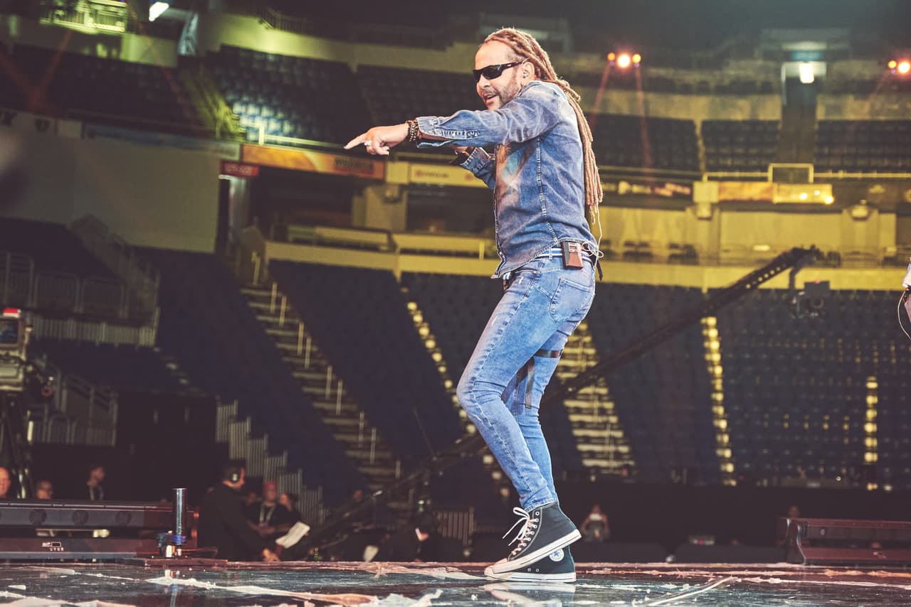 La razón, Toño Rosario está de regreso.