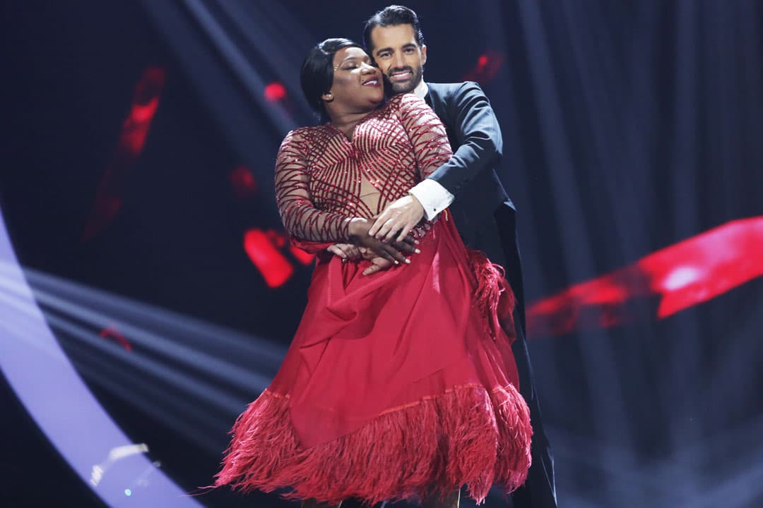 El número de la 'influencer' estuvo musicalizado con la canción 'Oops!... I Did It Again'.