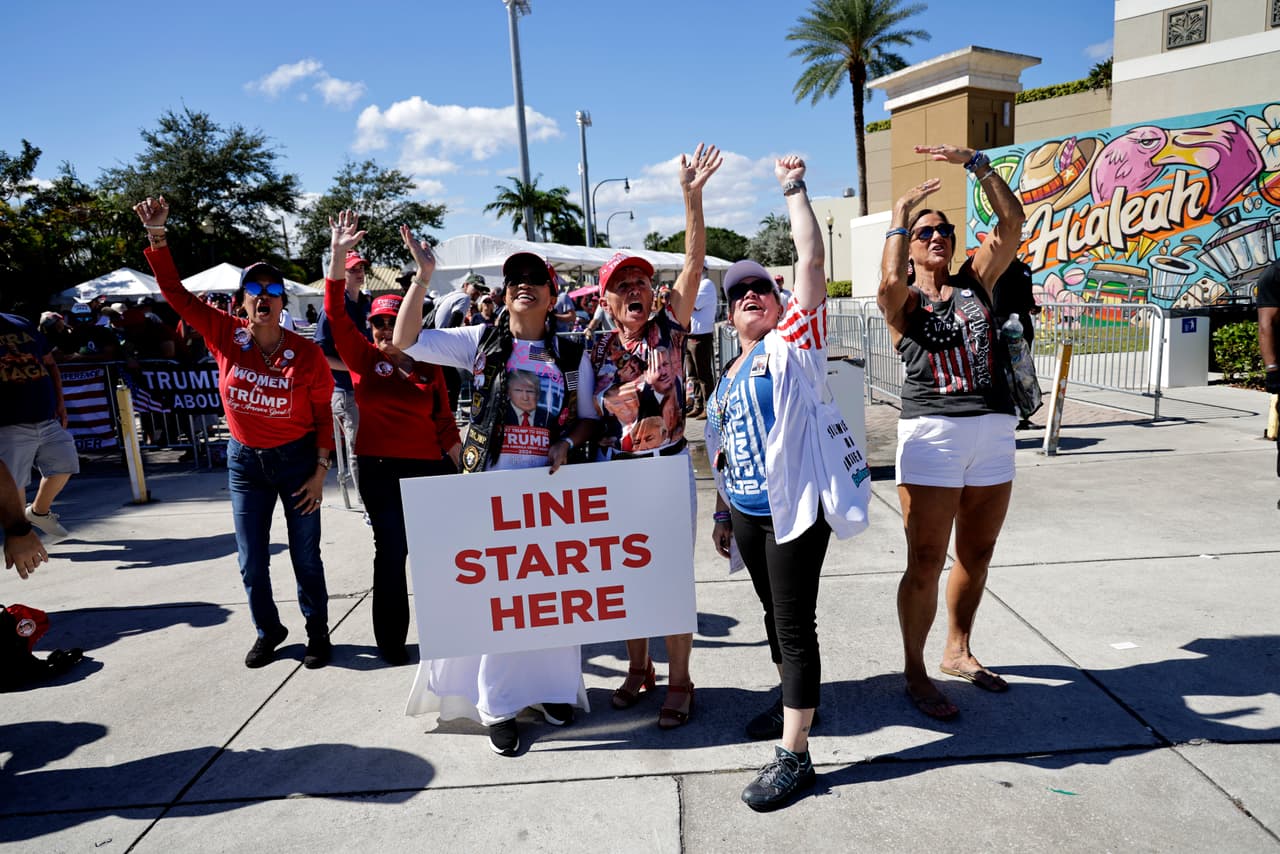 Ante el segundo debate, en Detroit, se reunió con el sindicato automotriz. En esta ocasión, eligió un lugar en Hialeah, un bastión republicano con más del 95% de sus habitantes identificados como latinos.