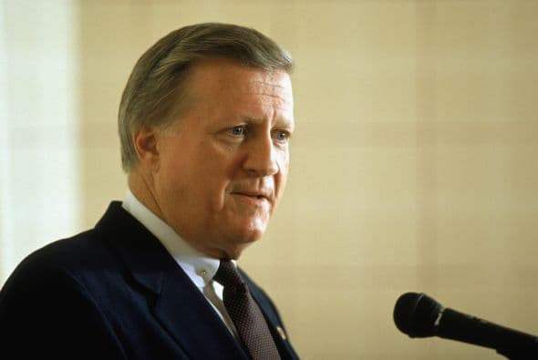 George Steinbrenner, el principal propietario y gerente de los New York Yankees de la MLB y apodado “The Boss” dio a sus herederos nada más $8 millones. Nada despreciables.