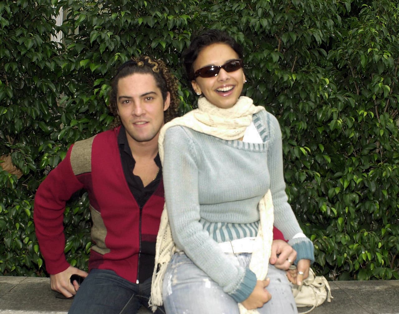 La relación con Chenoa duró tres años, y sobre su ruptura declaró: "Alguien me llamó por teléfono. No soy capaz de recordar quién fue. 'Pon la tele'. Allí estaba David, en una rueda de prensa en Caracas, encantado de la vida, diciendo que no estaba con nadie".