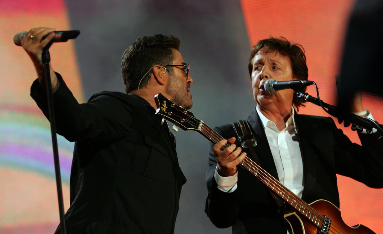 Se unió a Paul McCartney en la lucha contra el hambre en África.