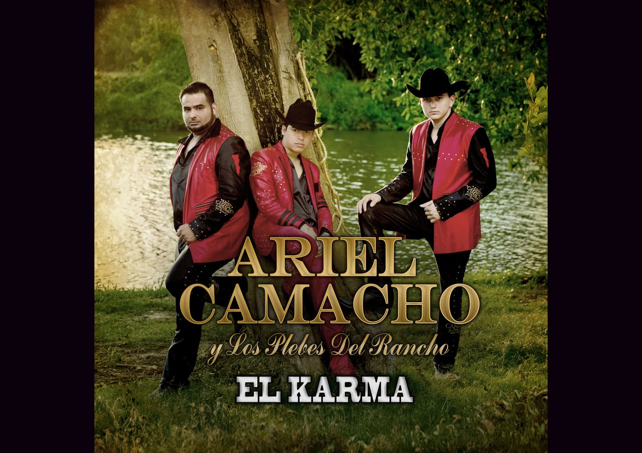 Su banda Ariel Camacho y los Plebes del Rancho ya se había consolidado como una de las agrupaciones más populares de música norteña.