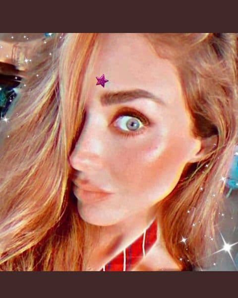 “Siempre disfruté muchísimo lo que hice. He vivido completamente agradecida de todo lo que pude conocer, crecer y experimentar. Pero también hubo cosas un poco rudas, a veces ¿no?, que no fueron tan lindas tal vez o que te marcan de una forma no tan positiva”, mencionó.