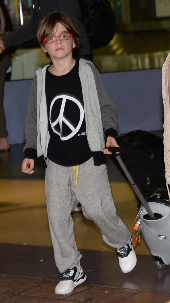 Y ellos a su famosos papá.