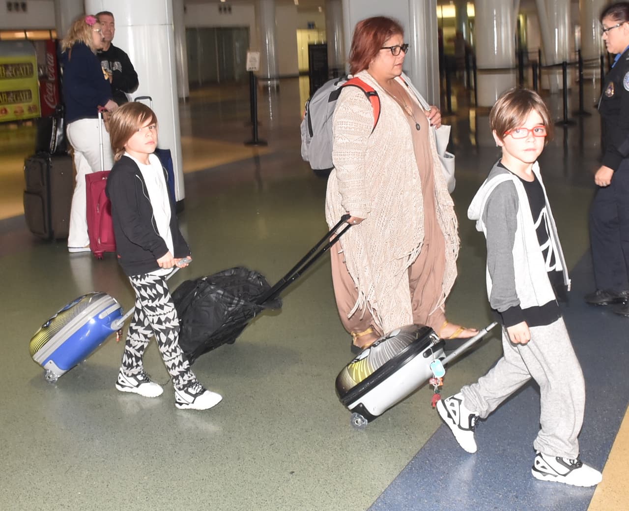 Además de la galanura de su papi, heredaron sus gustos en la moda.