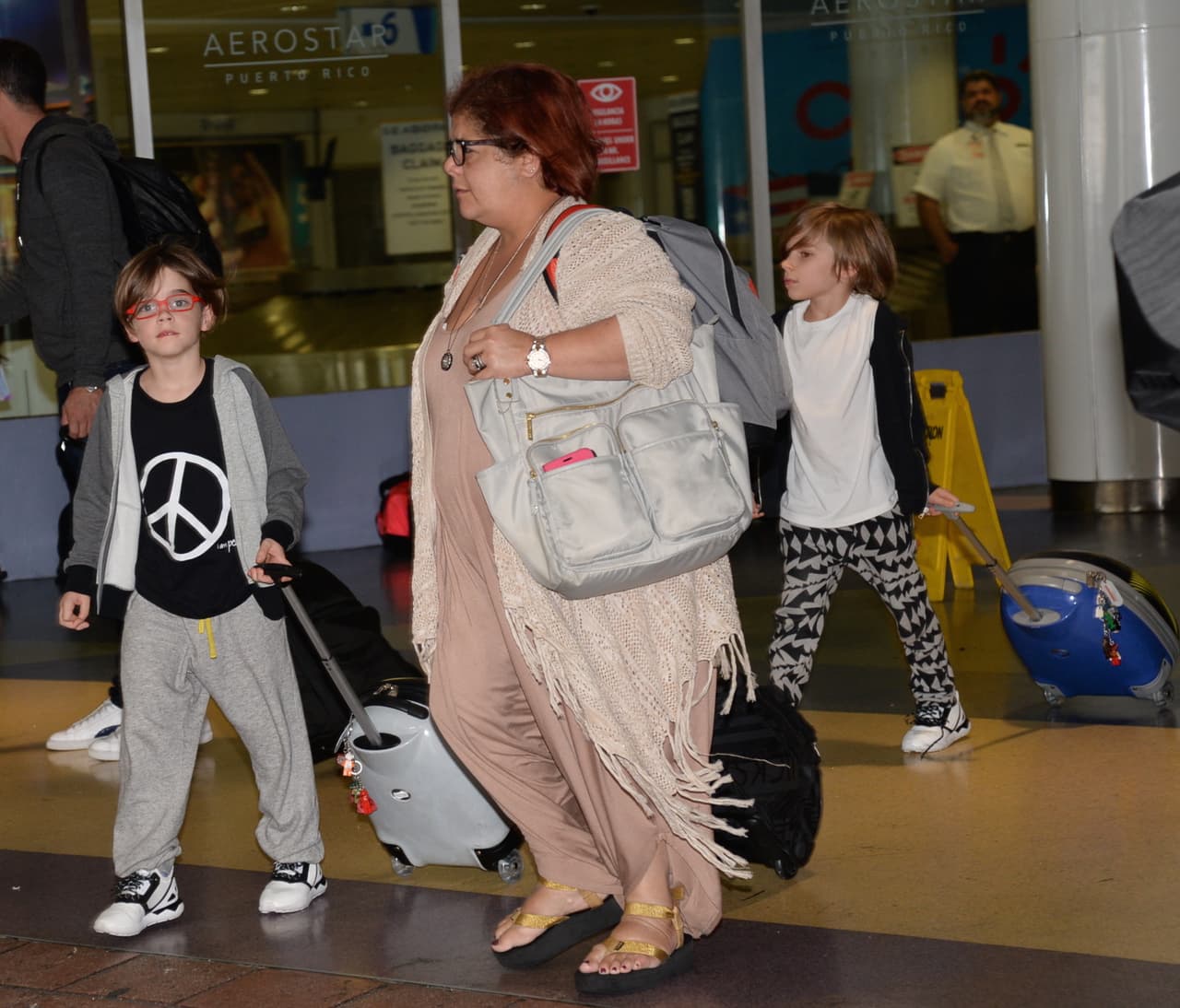 Su famoso papá se quedó en Argentina para dar un concierto.