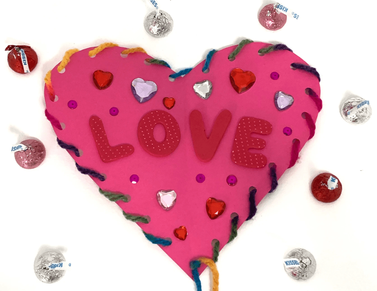 Cómo hacer tarjetas de San Valentín que fomenten la conciencia plena de los niños