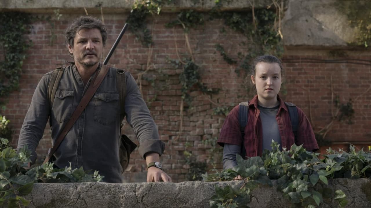Joel es interpretado por Pedro Pascal, mietras que Bella Ramsey le da vida a Ellie.