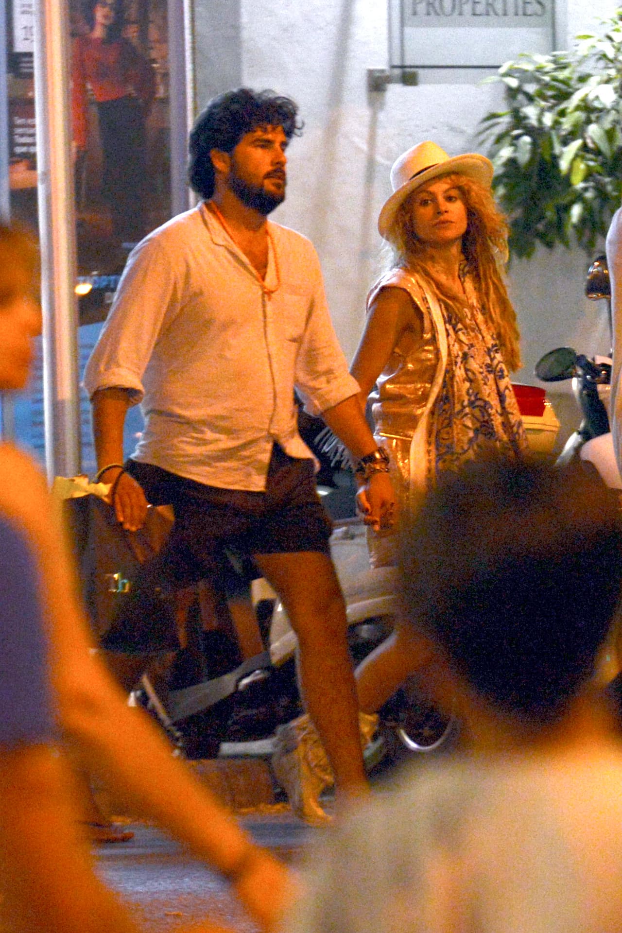 Gerardo Bazúa es todo un caballero.