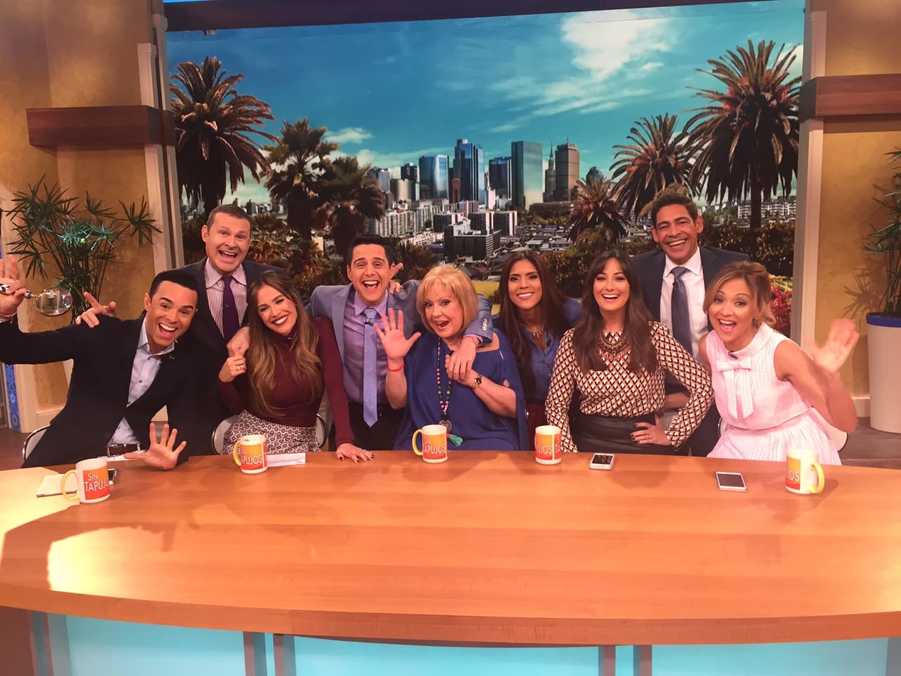 Apapacha a tus compañero del trabajo. ¡La convivencia es la clave de la felicidad!