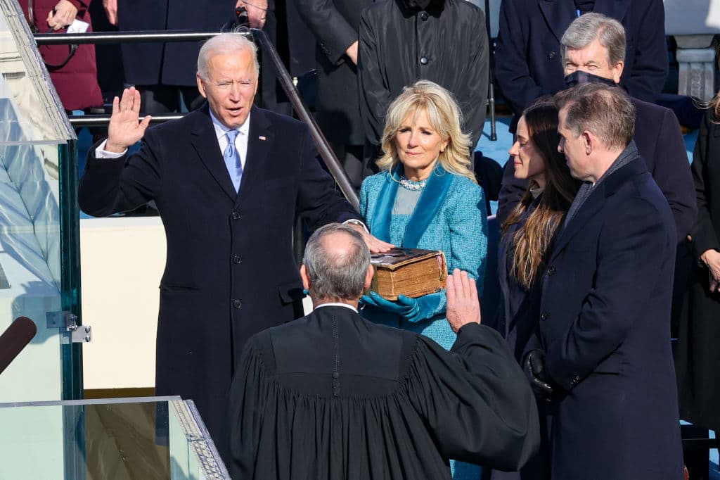 Joe Biden juramentó como nuevo presidente de los Estados Unidos, en una ceremonia inaugural cargada de muchas emociones.