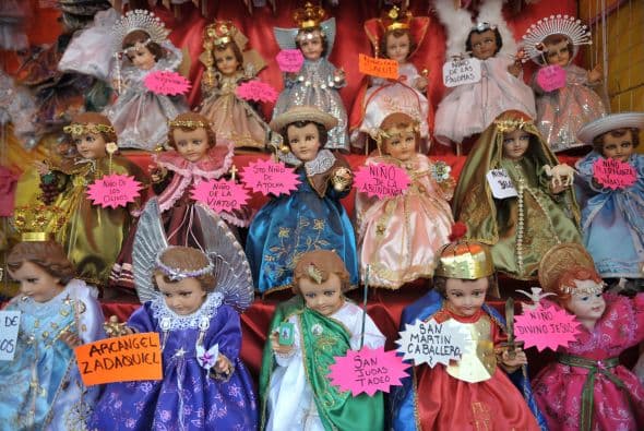 El 2 de febrero, Día de la Candelaria, constituye cada año el final del periodo navideño, pues es cuando el Niño Jesús fue presentado en el Templo por sus padres, según la costumbre judía.