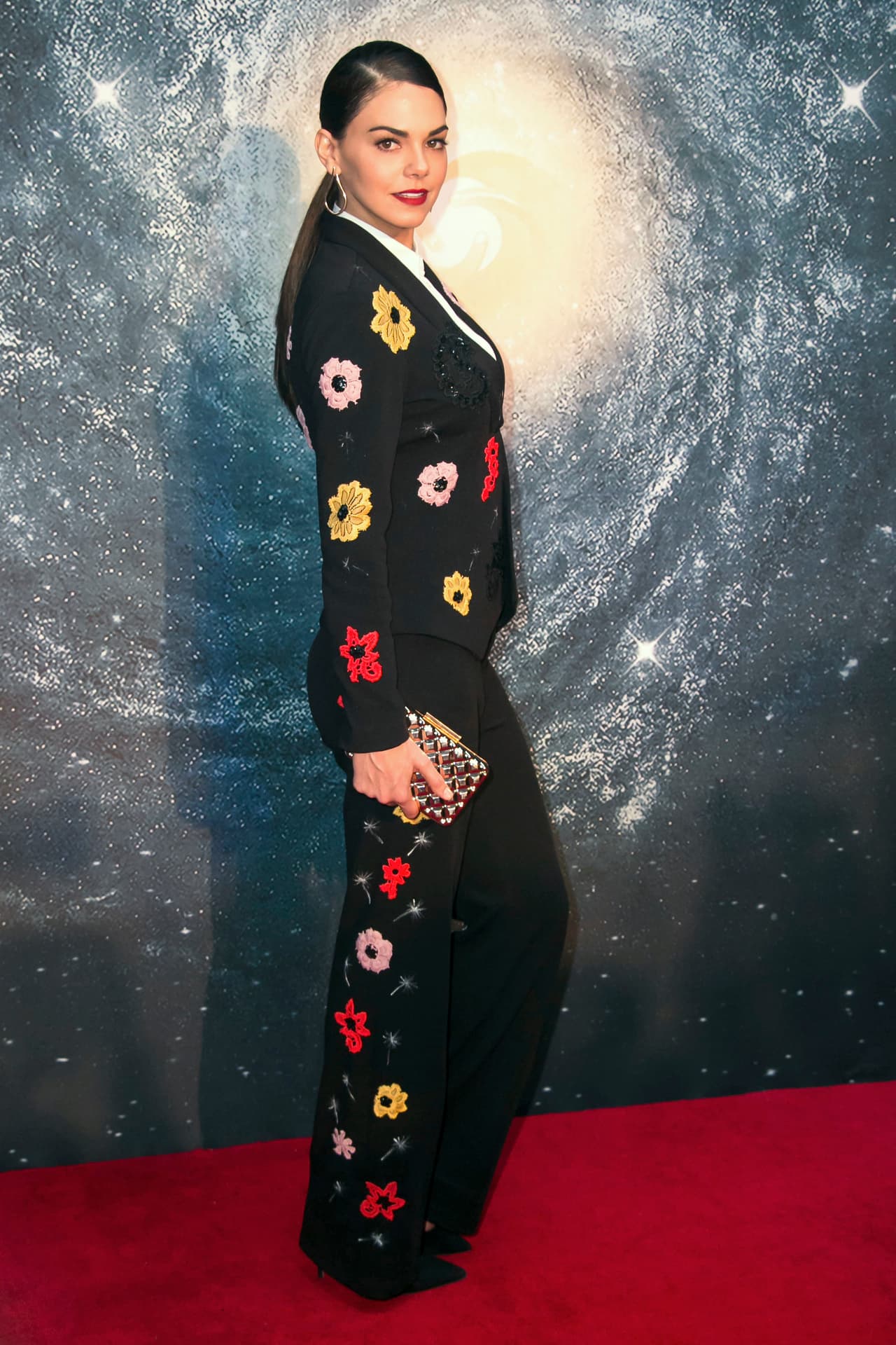 La actriz que dio vida a '
<b><a href="http://www.univision.com/series/la-piloto">La Piloto</a></b>', nació en Ciego de Ávila, Cuba, el 21 de julio de 1986, y gracias a su poder de actuación esconde el clásico acento muy bien, lo que la hace verse como una mexicana.