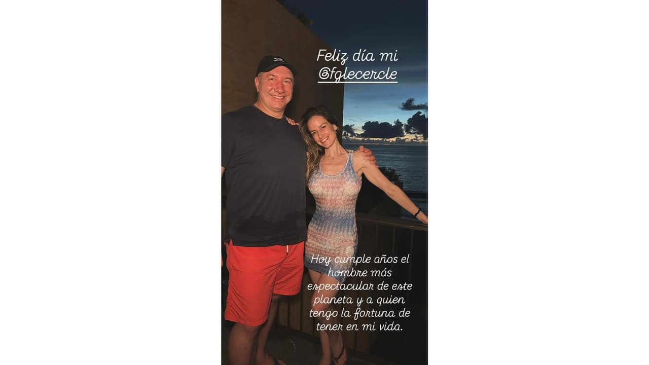 Así felicitó Altair Jarabo a su millonario esposo francés.