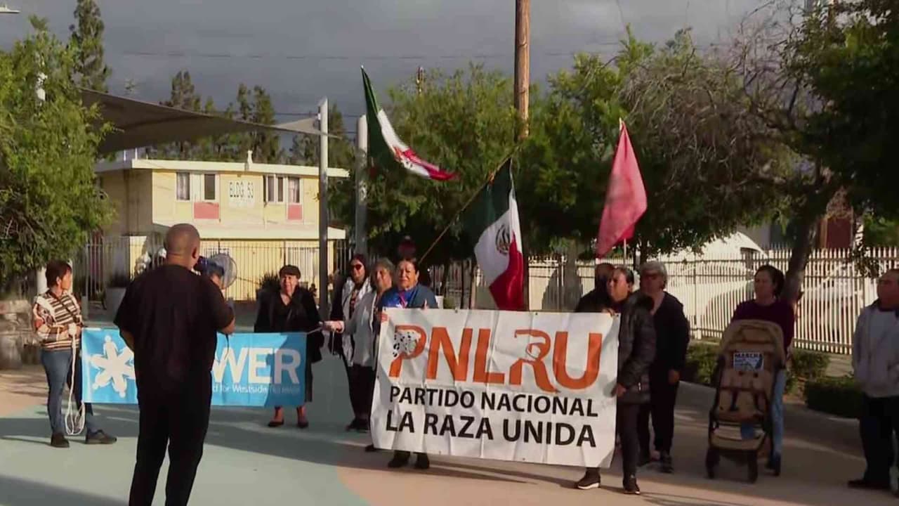 Residentes divididos ante posible cierre del aeropuerto Whiteman