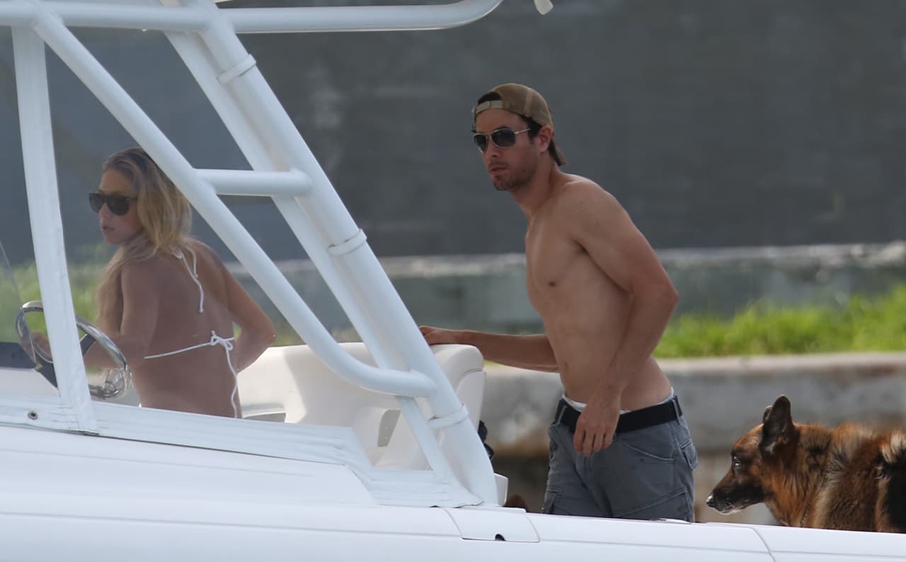 Pero el año pasado fueron vistos relajándose en un yate, ese amor nunca acabará.