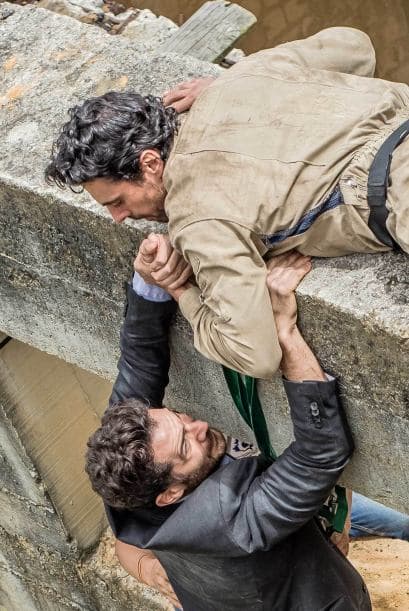 A pesar de arruinarle la vida, Julián lo salvó seguro de que pasaría una largo rato en la cárcel.