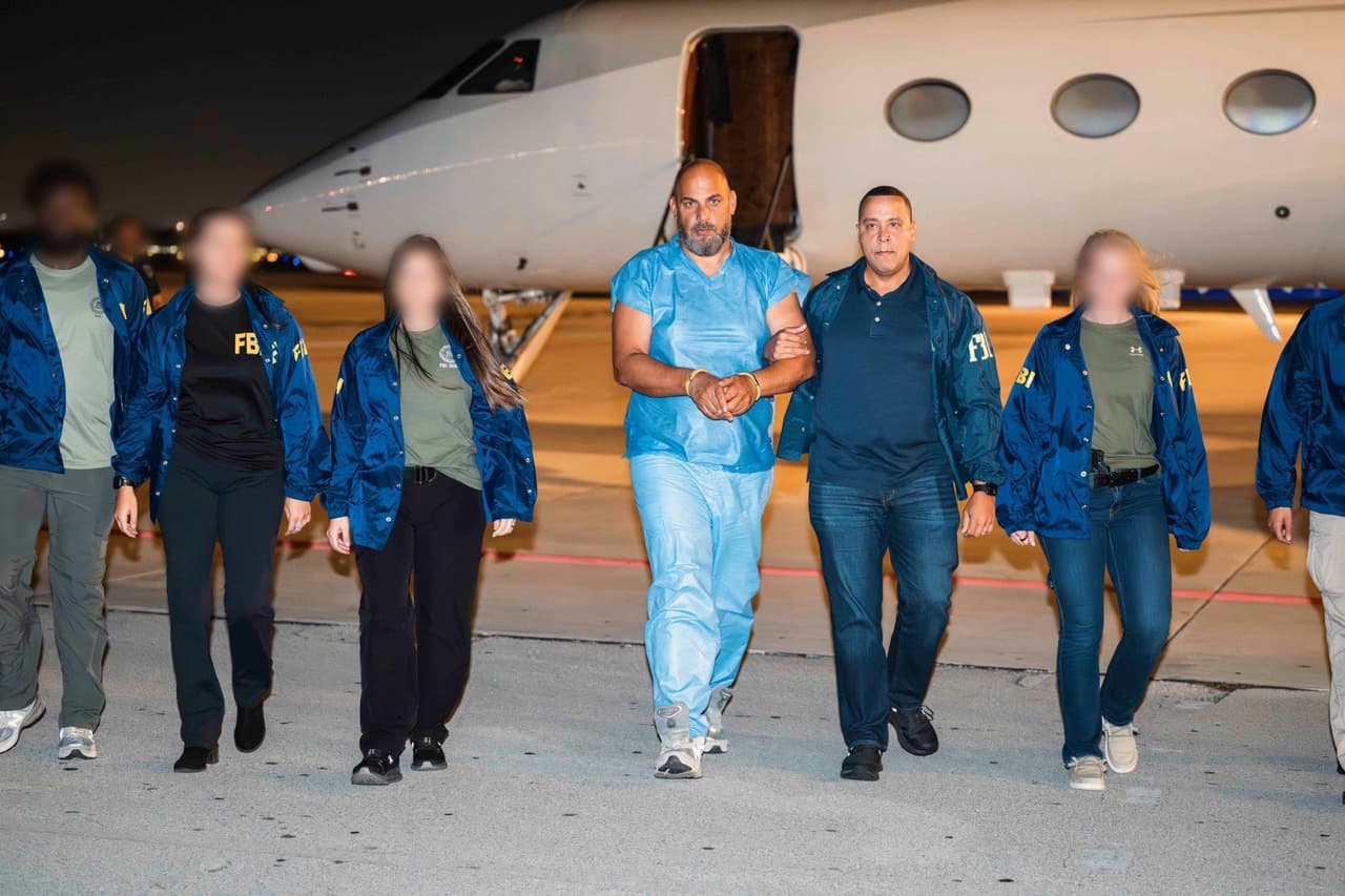 Estafa milmillonaria: FBI anuncia traslado a EEUU de acusado de defraudar $3,700 millones a Medicare