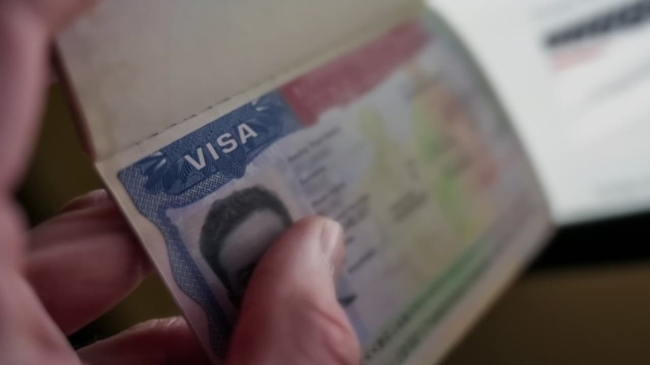 EEUU suspende citas para visas de inmigrantes a nivel mundial