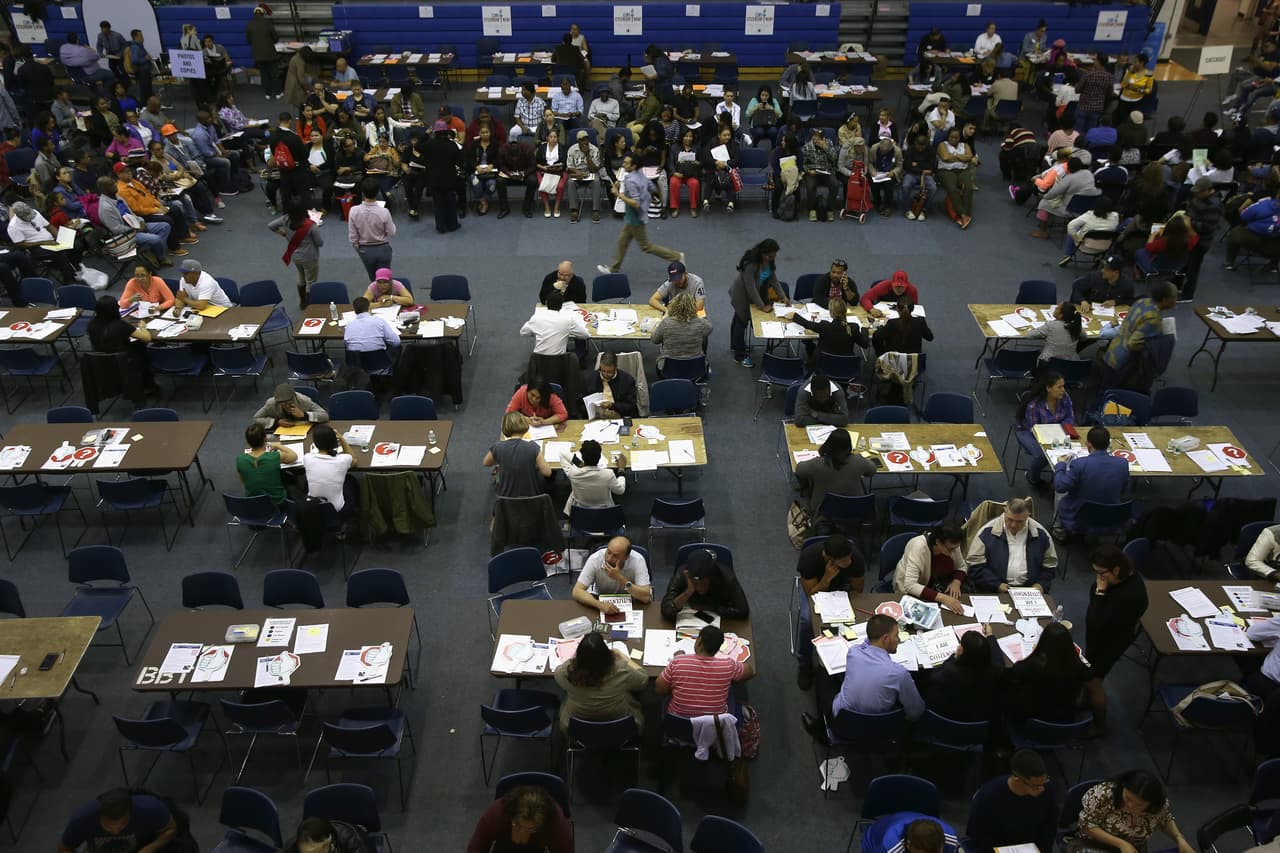 Se calcula que solo en 2016 se podrían procesar un millón de solicitudes, unas 200,000 más que el promedio en años recientes.