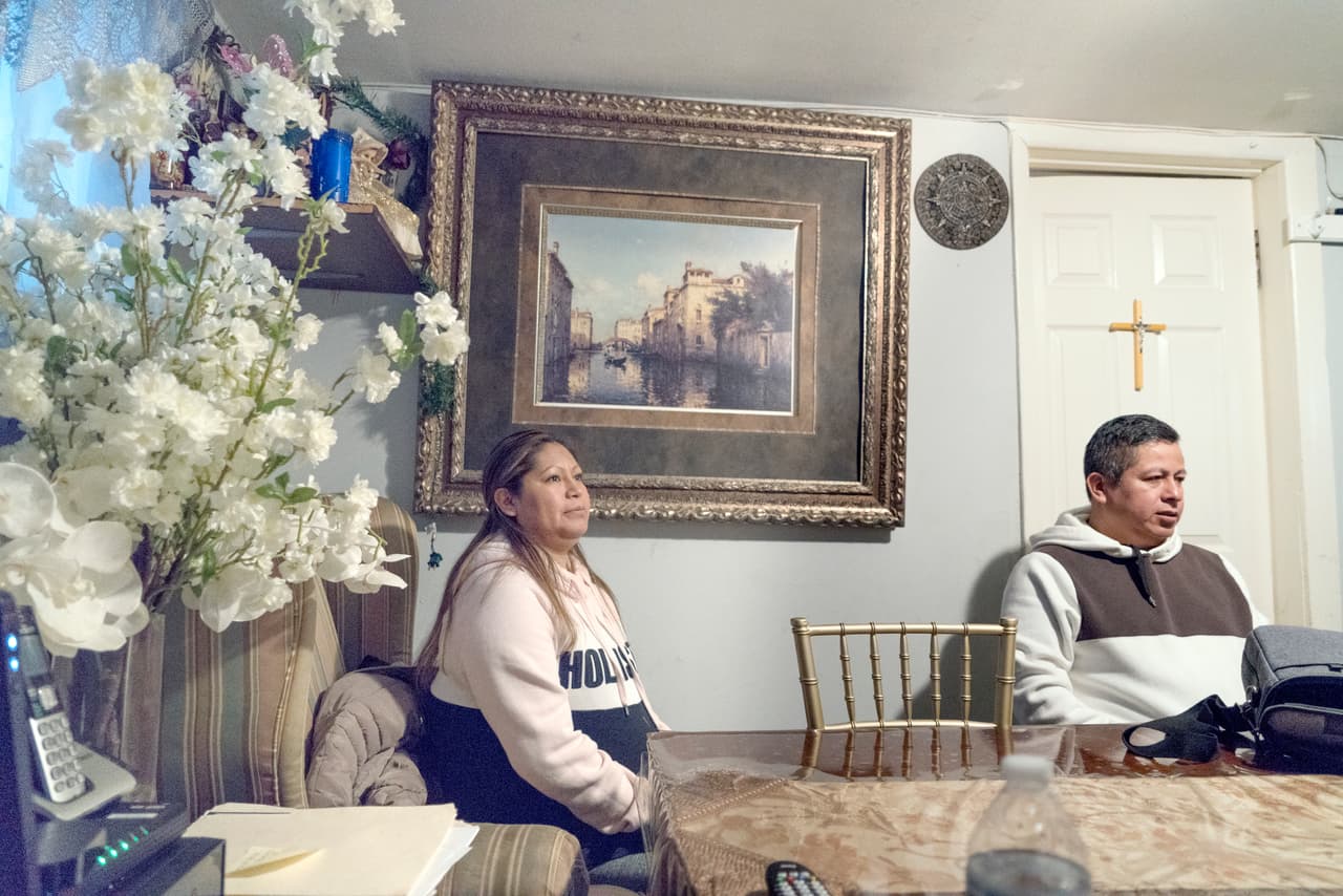 Gabriel y Adela en su casa de Puebla.
