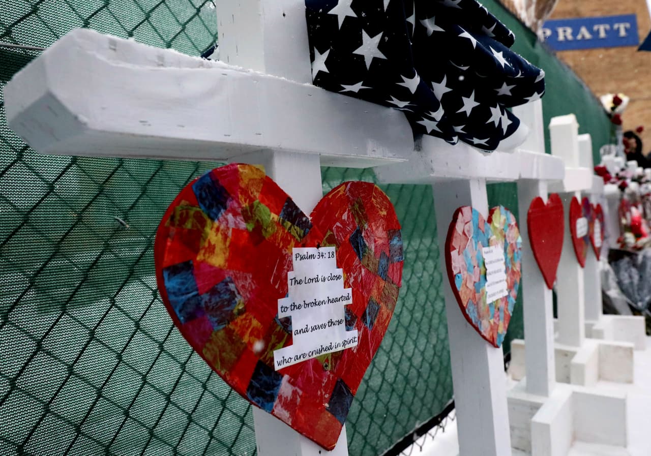 ¿Quiénes eran? Más detalles acerca de las víctimas de Aurora, Illinois 