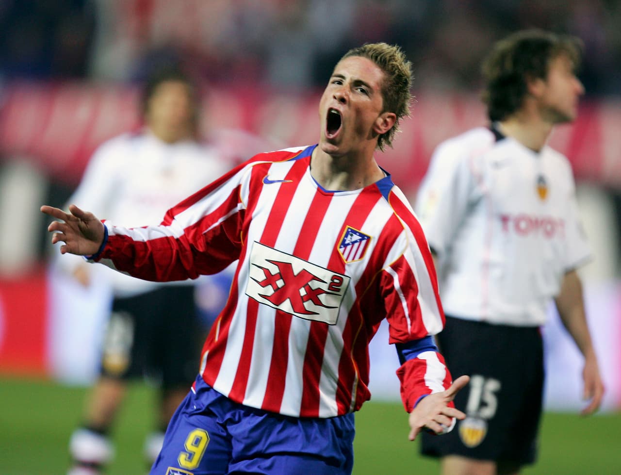 Con 81 goles en las siete temporadas en su primera etapa con Atlético de Madrid se ganó el corazón de la afición colchonera, a la que fue fiel a pesar de la tentación de grandes en España.