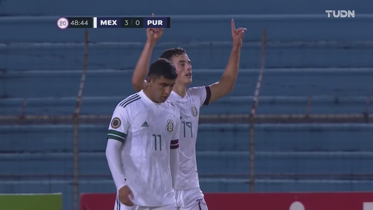 ¡Aparece el goleador! Lozano marca el 3-0 para México sobre Puerto Rico