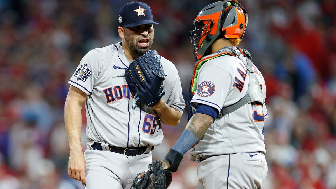 El mexicano José Urquidy vio acción en este tercer juego en el séptimo episodio.