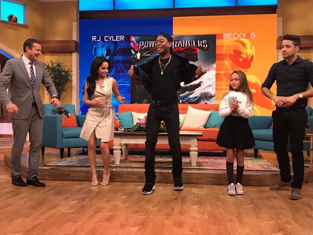 RJ Cyler se emociona cada vez que escucha esta canción y lo mostró ante las cámaras.