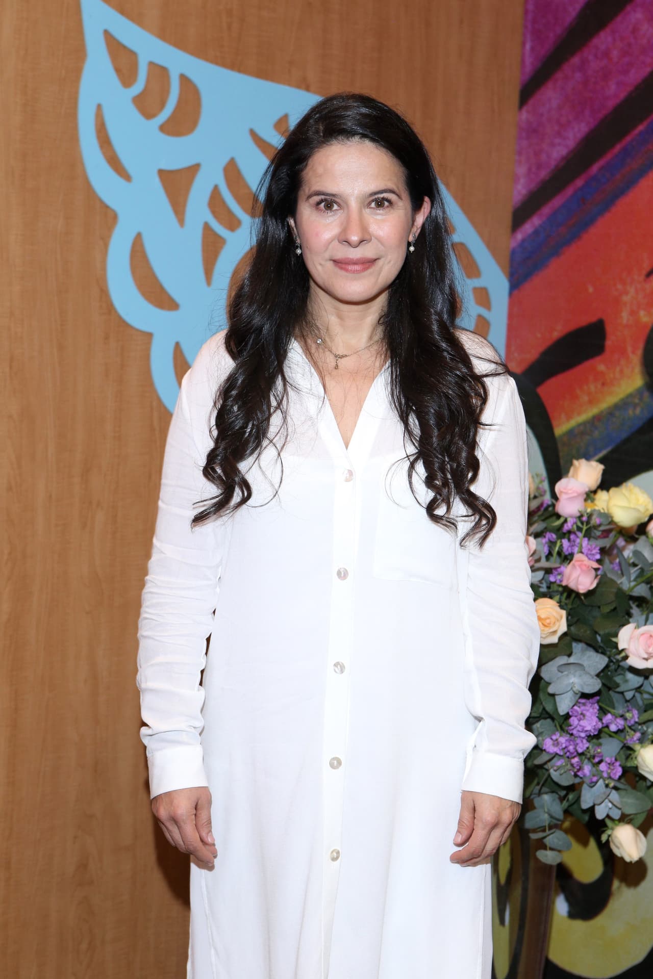 Se trata de Arcelia Ramírez, que tras ser presentada la película ‘La civil’, de la que ella es protagonista, vio como durante ocho minutos ininterrumpidos estaba siendo aplaudida y ovacionada por el público extasiado.