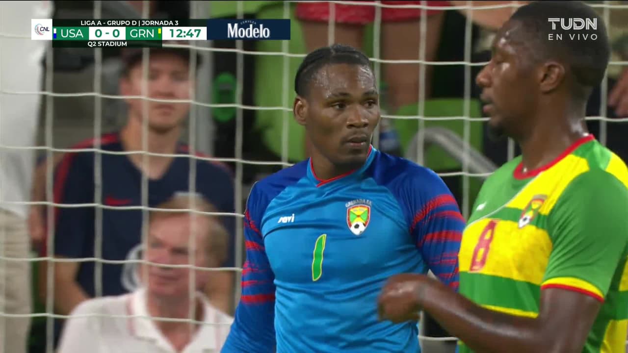 ¡TIRO ATAJADO! disparo por Jesús Ferreira.