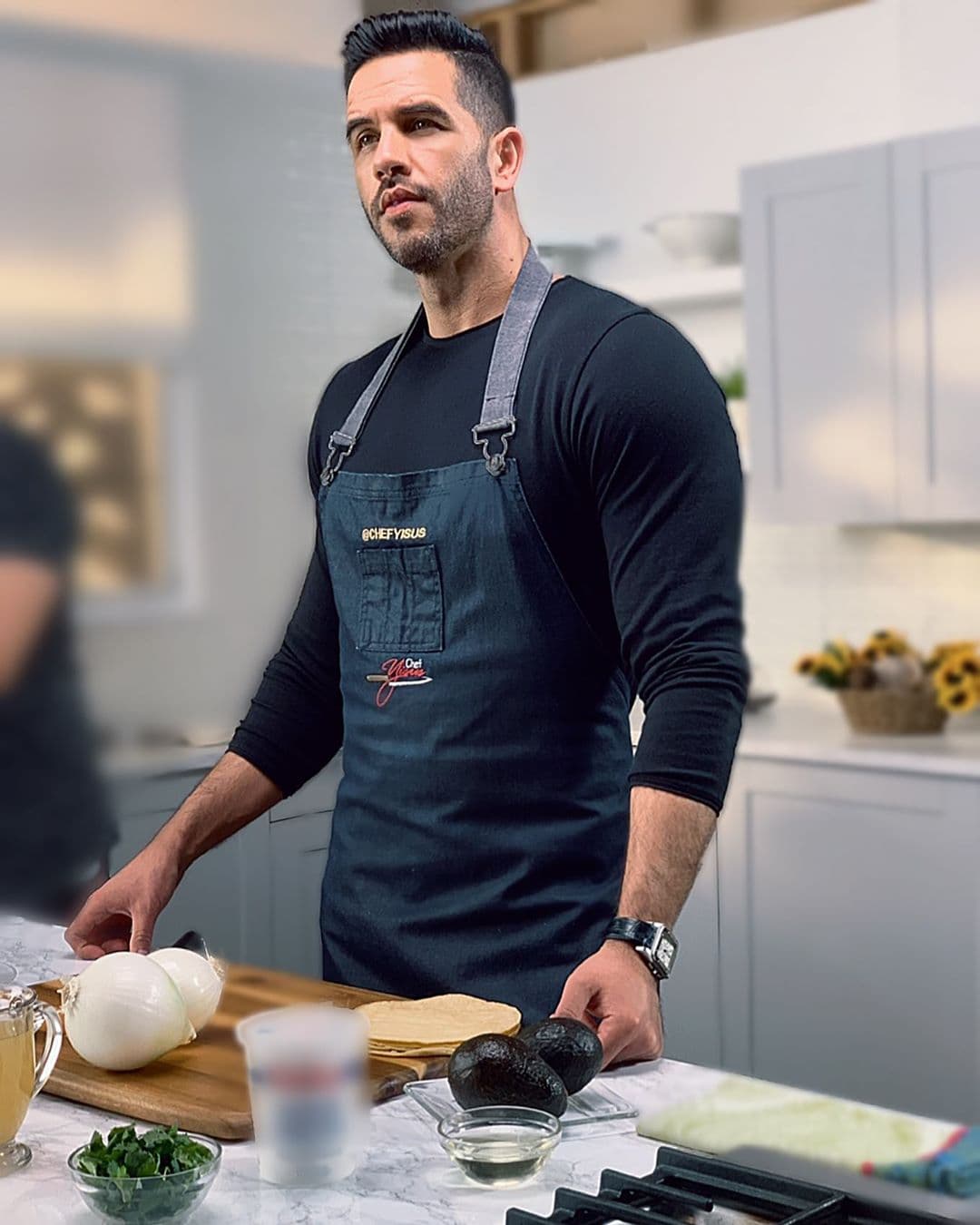 Sin duda, Yisus además transmite buena energía.